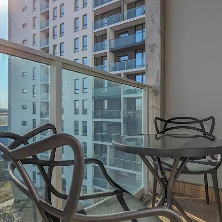 Stylowe & Przytulne Krynicka Z Parkingiem Przymorze By Renters Apartment
